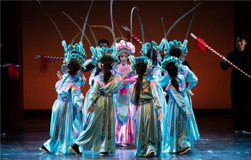 秦腔劇目的傳承與創(chuàng)新 從文學(xué)到戲劇的六部經(jīng)典串聯(lián)話劇