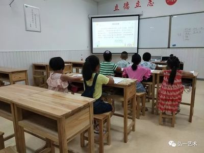 弘一教育文化培訓——新學期課外輔導的專業(yè)引領者