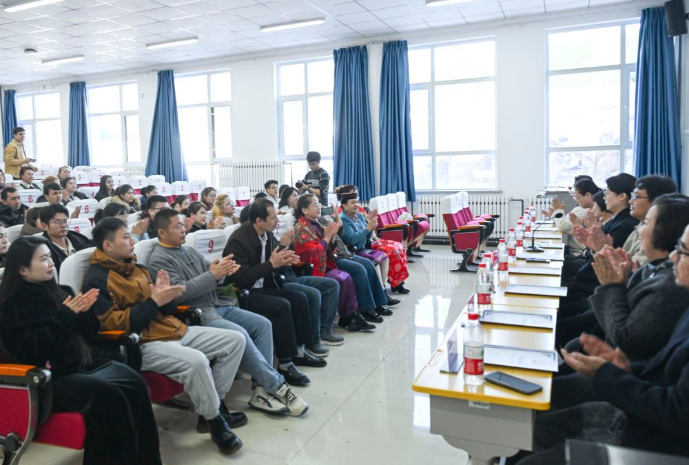 新疆 研修培訓(xùn)助非遺文化煥發(fā)新生機(jī)